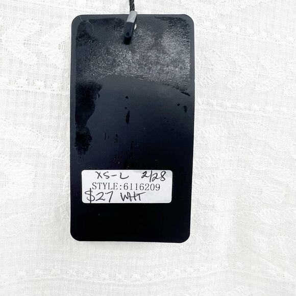 NWT Color Block Women's White Short Sleeve Semi Sheer Blouse Top Size M - Picture 7 of 7